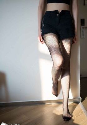 欧美小萝莉白丝袜视频_BD英语动漫在线观看
