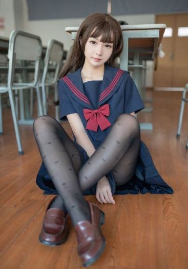 欧美大奶写真_中文字幕在线观看