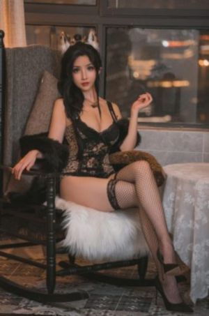 欧美中年女人身材_高清在线播放